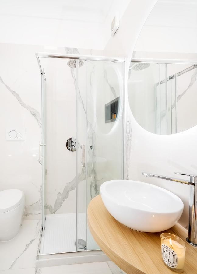 Suite Apartment Capri Con Jacuzzi In Piazzetta Eksteriør billede